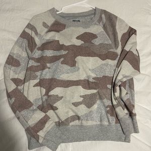 American Eagle Crewneck